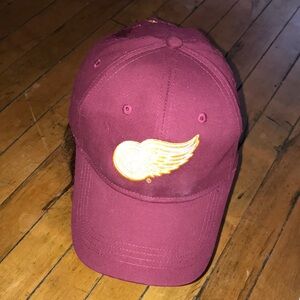 Detroit Red Wings Cap America Maroon Hat with Yellow Logo